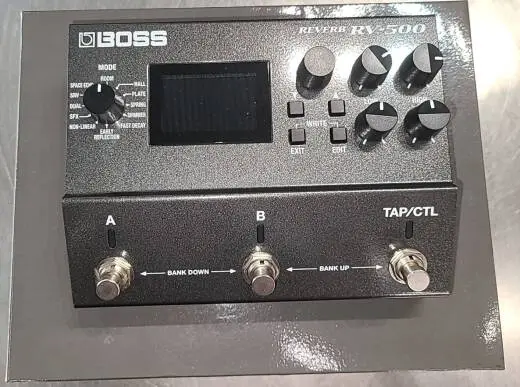 BOSS - RV-500